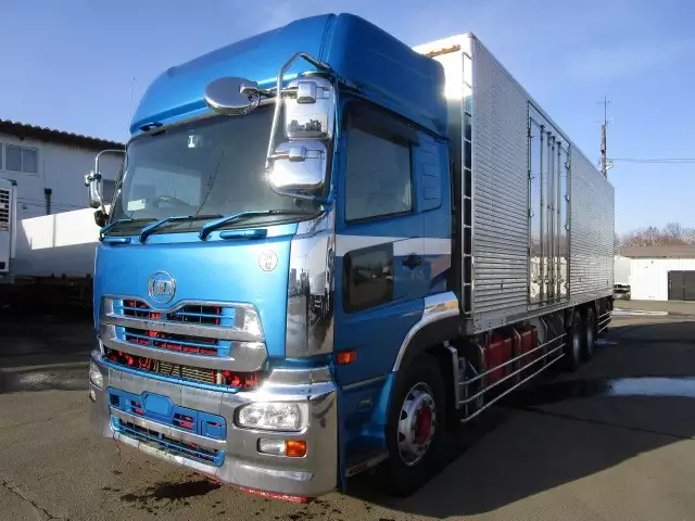 平成29年01月中古大型冷凍バン・ウィング日産UDクオンの画像1