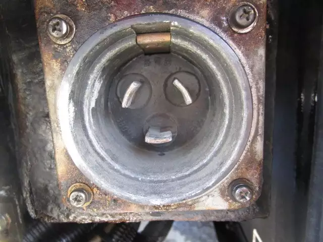 平成29年01月中古大型冷凍バン・ウィング日産UDクオンの画像9