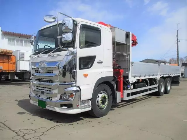 令和02年07月中古大型日野プロフィアの画像1