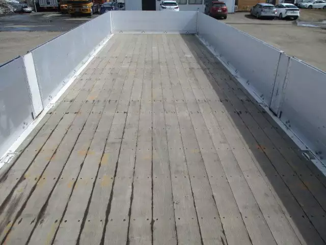 令和02年07月中古大型日野プロフィアの画像18