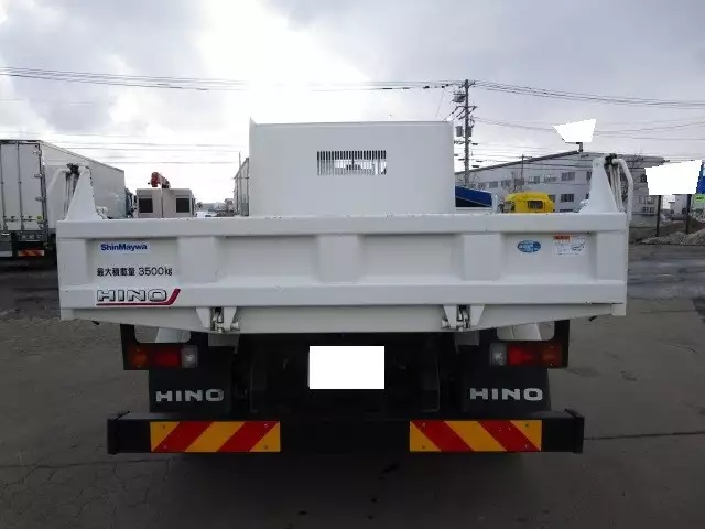 令和03年11月中古中型日野レンジャーの画像4