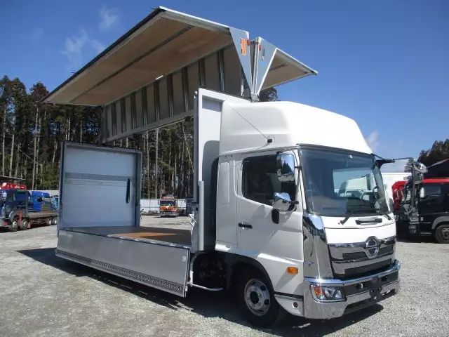 令和03年03月中古中型アルミバン・ウィング日野レンジャーの画像32