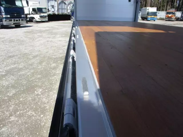 令和03年03月中古中型アルミバン・ウィング日野レンジャーの画像36