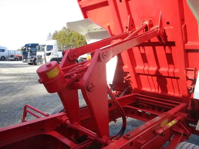 平成19年10月中古中型ダンプいすゞフォワードの画像34