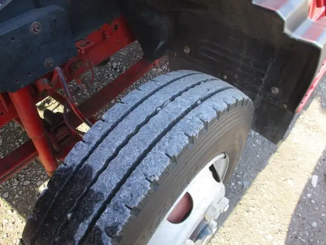 平成19年10月中古中型ダンプいすゞフォワードの画像10