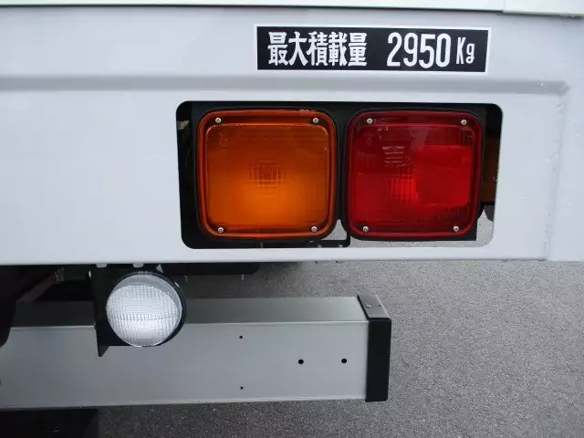 令和03年11月中古中型アルミバン・ウィング三菱ふそうファイターの画像22