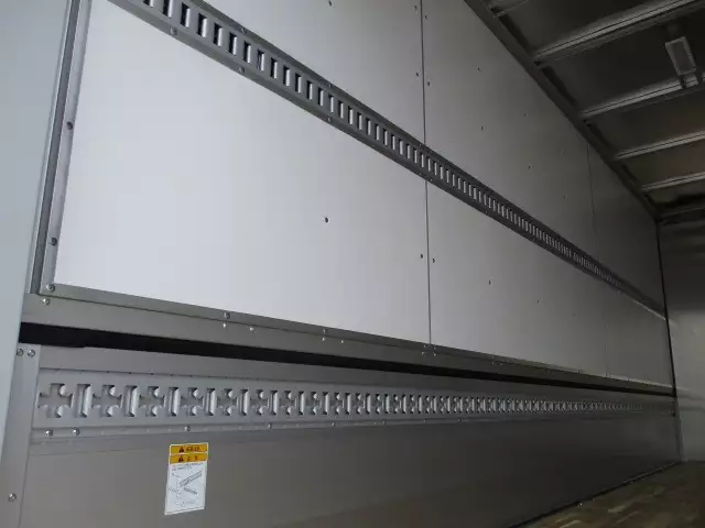 令和03年11月中古中型アルミバン・ウィング三菱ふそうファイターの画像34