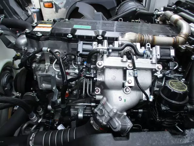 令和03年11月中古中型アルミバン・ウィング三菱ふそうファイターの画像49