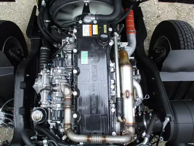 令和03年11月中古中型アルミバン・ウィング三菱ふそうファイターの画像52