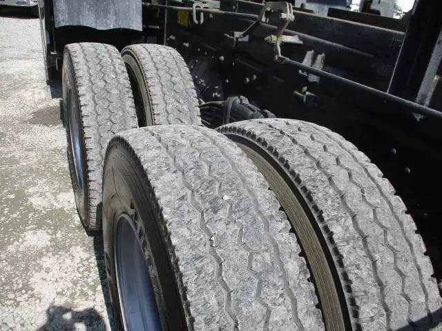 令和01年/平成31年05月中古大型三菱ふそうスーパーグレートの画像17