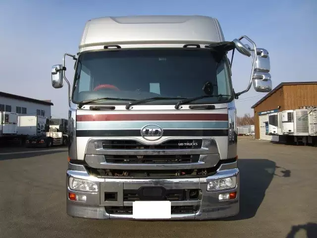 平成28年12月中古大型トラクタヘッド日産UDUDトラックスの画像2
