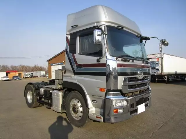 平成28年12月中古大型トラクタヘッド日産UDUDトラックスの画像3