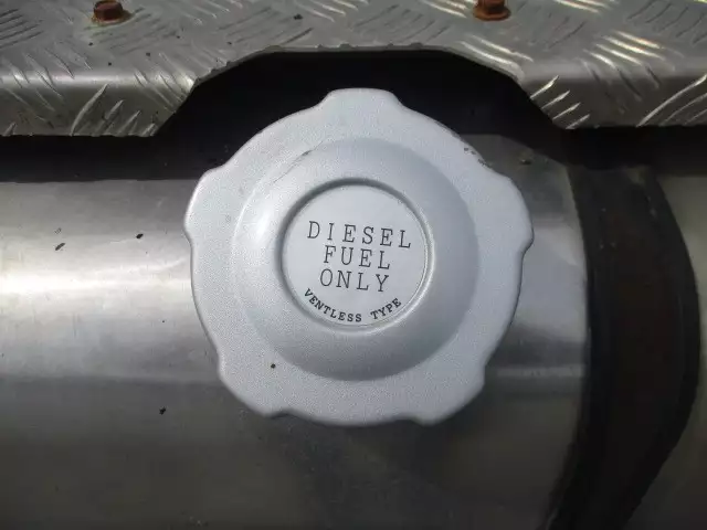 平成29年06月中古大型トラクタヘッド日産UDクオンの画像25