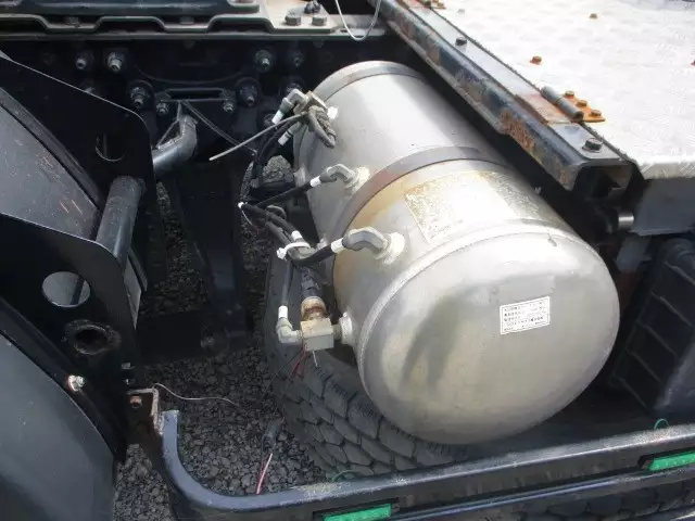 平成29年06月中古大型トラクタヘッド日産UDクオンの画像29