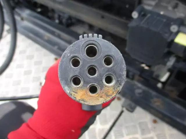 平成29年06月中古大型トラクタヘッド日産UDクオンの画像33