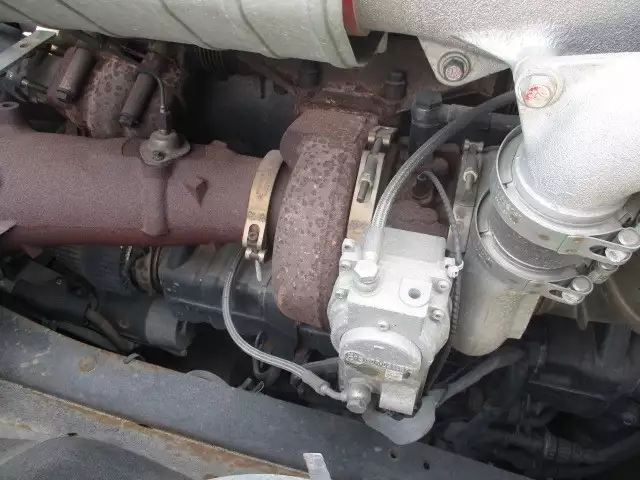 平成29年06月中古大型トラクタヘッド日産UDクオンの画像37