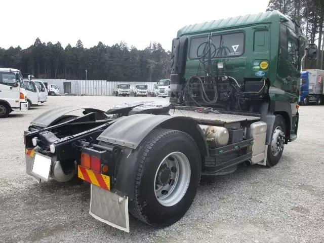 平成29年06月中古大型トラクタヘッド日産UDクオンの画像5