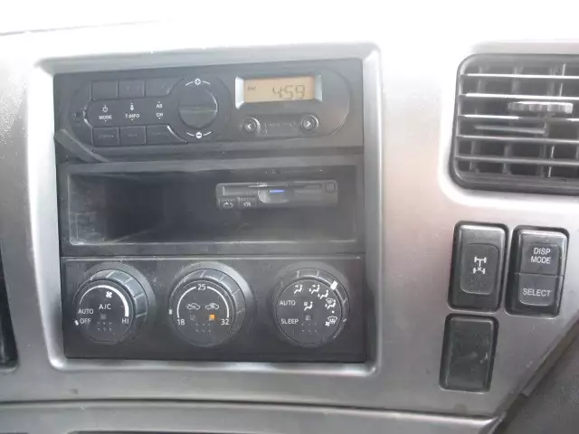 平成29年06月中古大型トラクタヘッド日産UDクオンの画像49