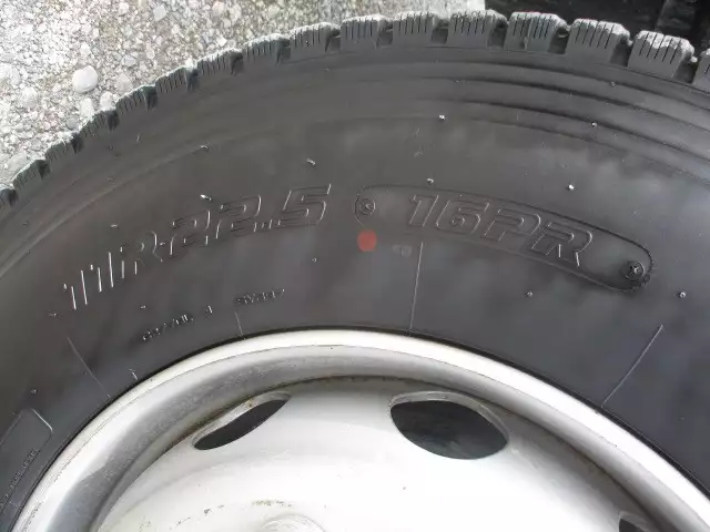 平成29年06月中古大型トラクタヘッド日産UDクオンの画像10