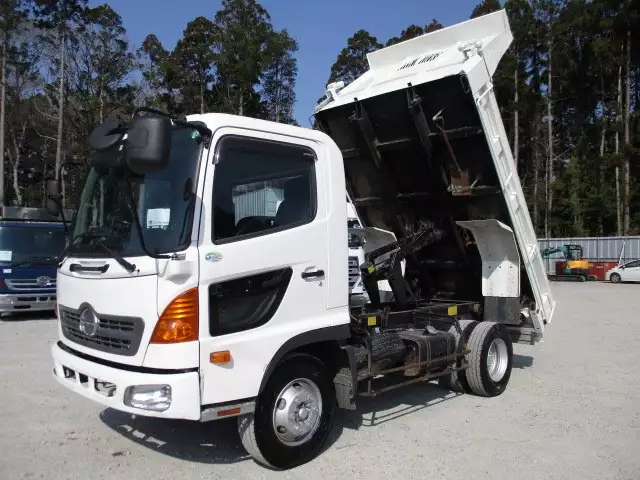 平成23年07月中古中型ダンプ日野レンジャーの画像21