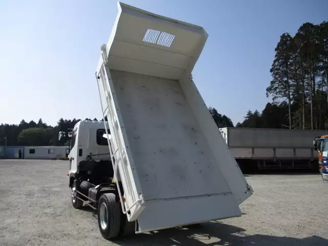 平成23年07月中古中型ダンプ日野レンジャーの画像22