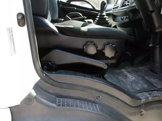 平成23年07月中古中型ダンプ日野レンジャーの画像32