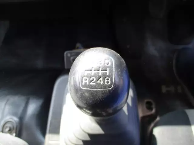 平成23年07月中古中型ダンプ日野レンジャーの画像35