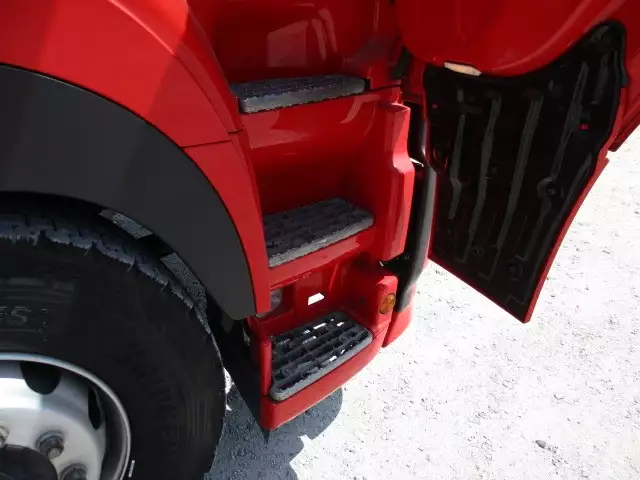 平成29年12月中古大型トラクタヘッド日野プロフィアの画像25