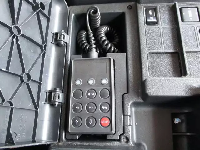 平成29年12月中古大型トラクタヘッド日野プロフィアの画像29