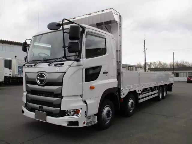 令和03年11月中古大型日野プロフィアの画像1