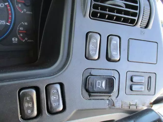 平成29年05月中古大型アルミバン・ウィング三菱ふそうスーパーグレートの画像33