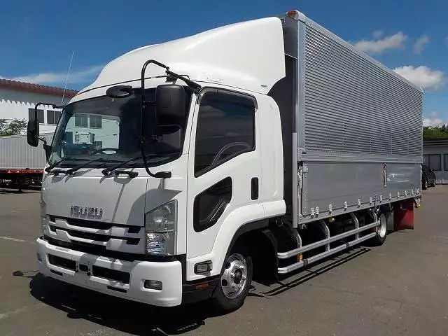 平成28年07月中古中型いすゞいすゞの画像1