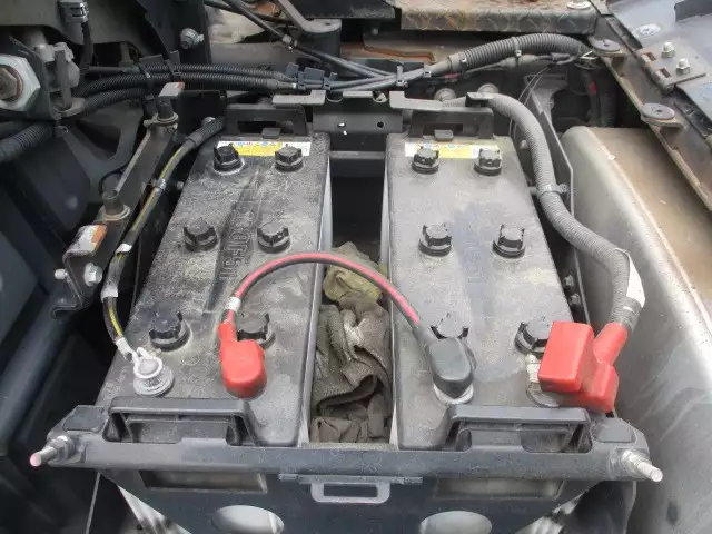 平成29年03月中古大型トラクタヘッド日野プロフィアの画像25