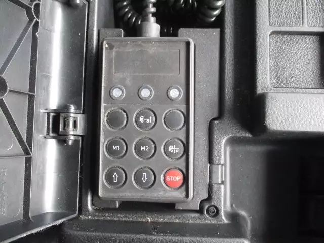 平成29年03月中古大型トラクタヘッド日野プロフィアの画像39