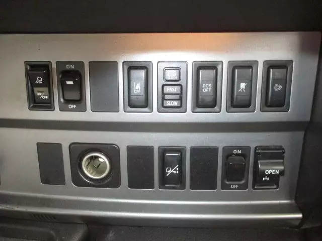 平成29年03月中古大型トラクタヘッド日野プロフィアの画像42