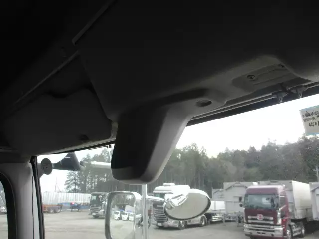 平成29年03月中古大型トラクタヘッド日野プロフィアの画像50