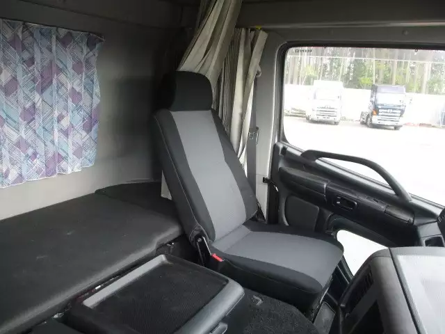 平成29年03月中古大型トラクタヘッド日野プロフィアの画像53