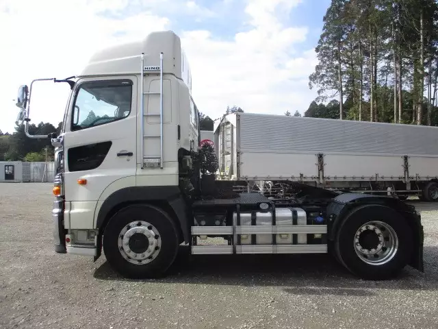 平成29年03月中古大型トラクタヘッド日野プロフィアの画像8