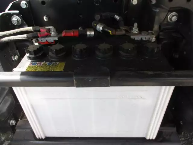 平成30年10月中古小型アルミバン・ウィング三菱ふそう三菱の画像25