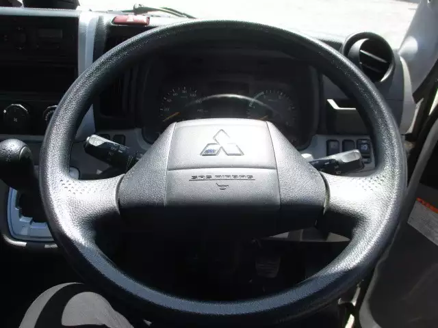 平成30年10月中古小型アルミバン・ウィング三菱ふそう三菱の画像52