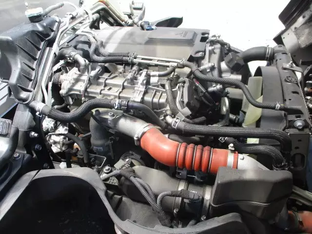 平成30年10月中古小型アルミバン・ウィング三菱ふそう三菱の画像60