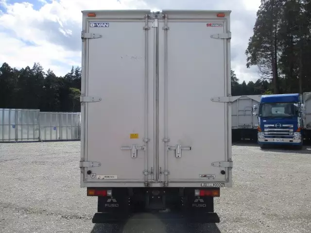 平成30年10月中古小型アルミバン・ウィング三菱ふそう三菱の画像6
