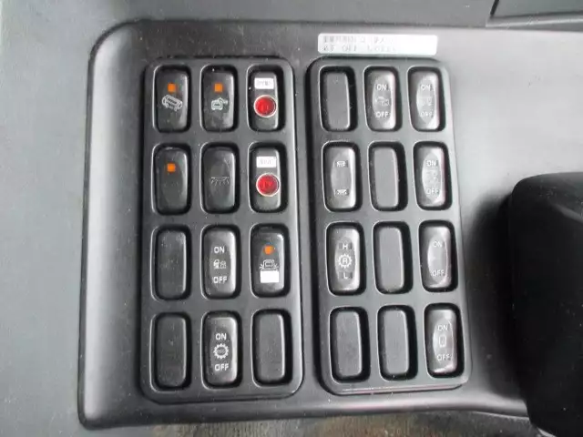 平成21年06月中古大型冷凍バン・ウィング三菱ふそう三菱の画像24