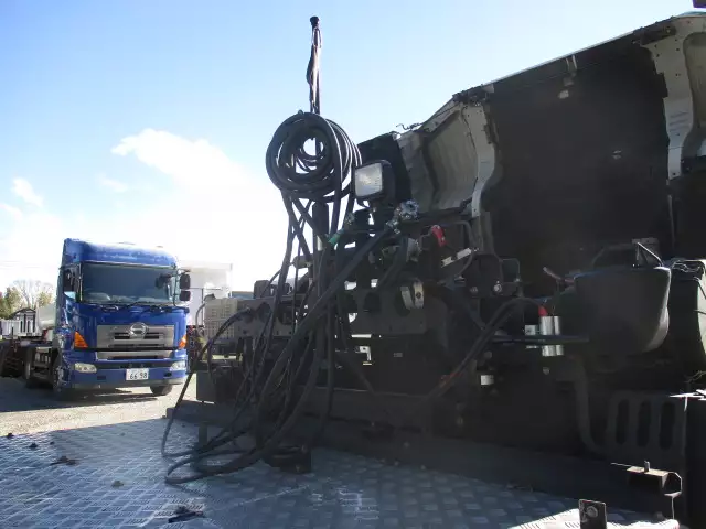 令和04年03月中古大型トラクタヘッド日産UDクオンの画像19