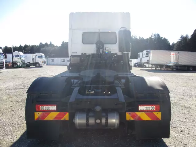 令和04年03月中古大型トラクタヘッド日産UDクオンの画像6