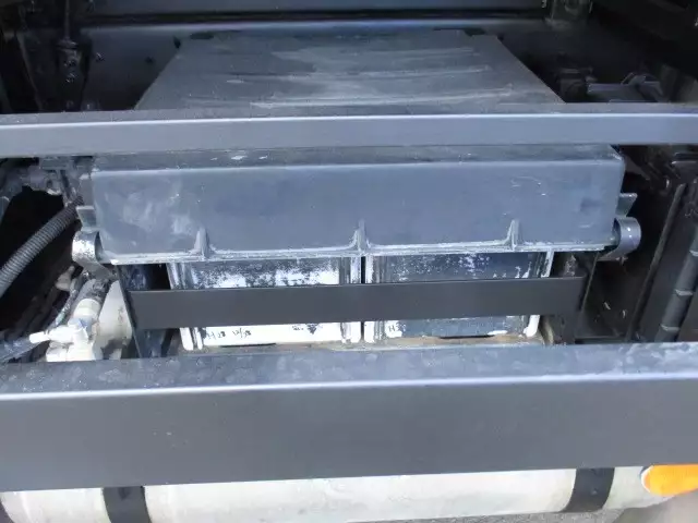 平成23年12月中古大型ダンプ日産UDクオンの画像22