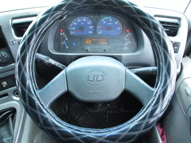 平成23年12月中古大型ダンプ日産UDクオンの画像53