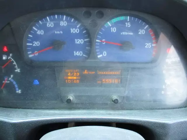 平成23年12月中古大型ダンプ日産UDクオンの画像54