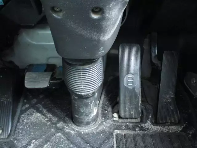 平成23年12月中古大型ダンプ日産UDクオンの画像57