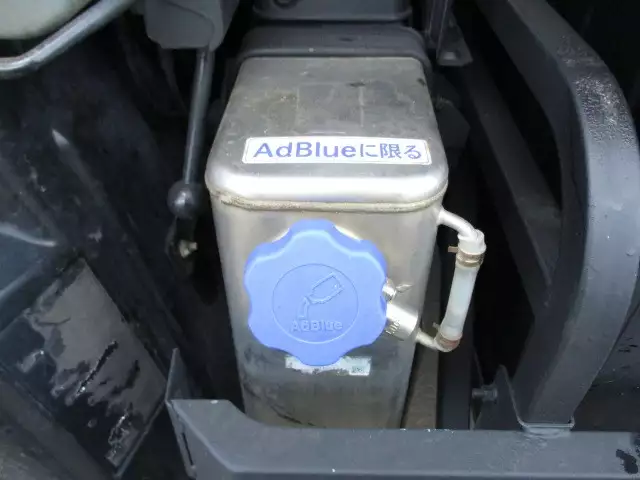 平成23年12月中古大型ダンプ日産UDクオンの画像10